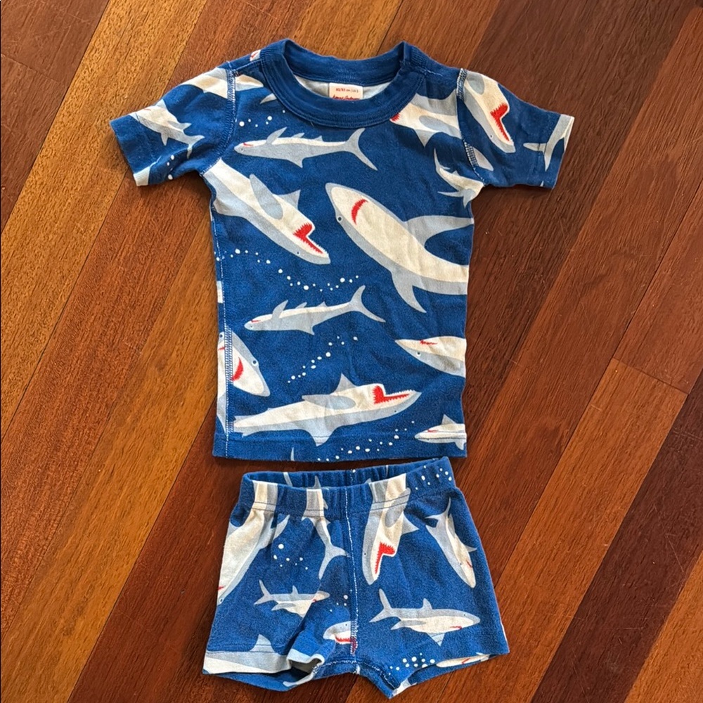 Hanna A Blue Shark Print Pajama Set